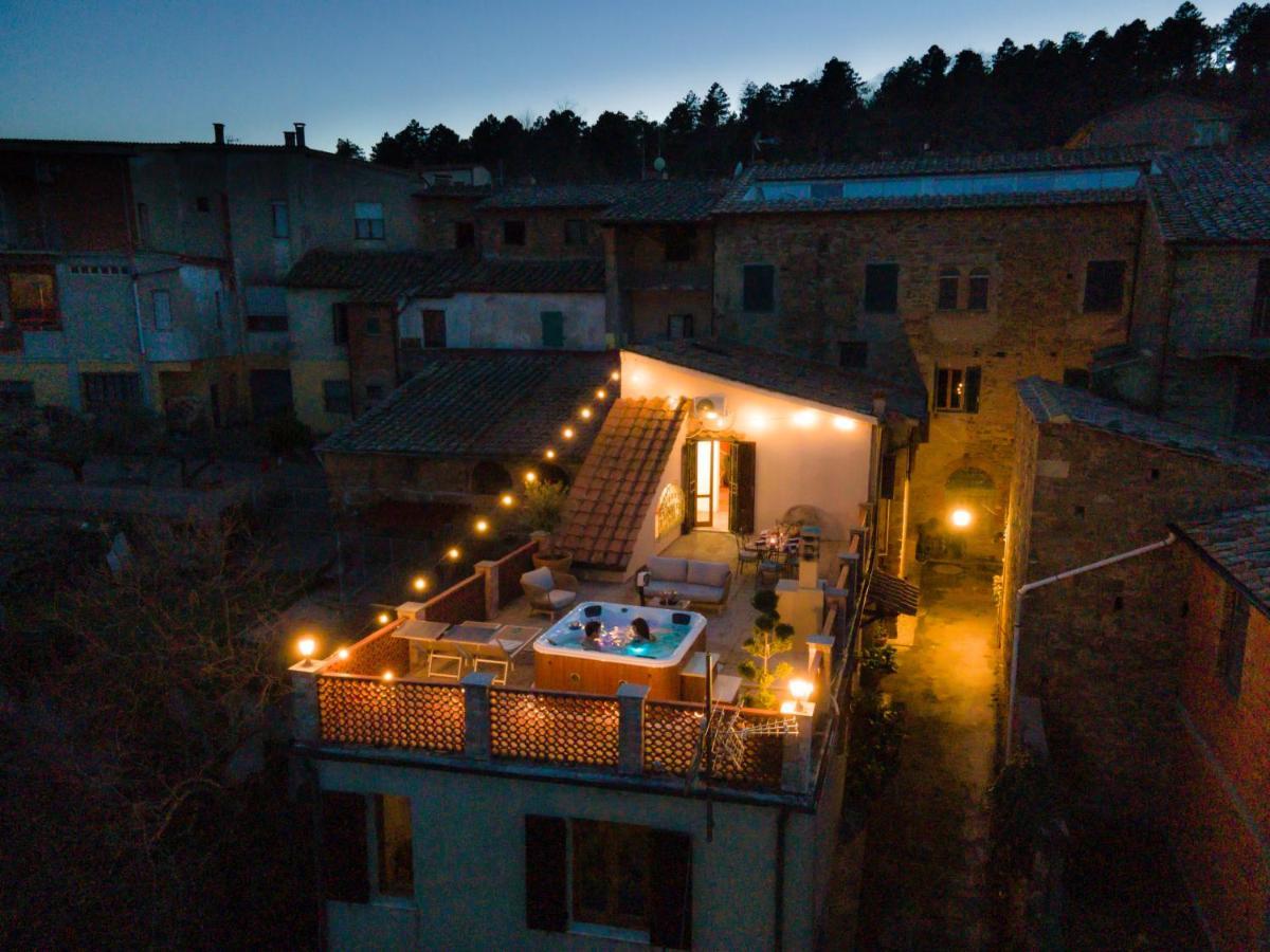 Agri Apartment La Terrazza La Ripadoro Chianni Luaran gambar