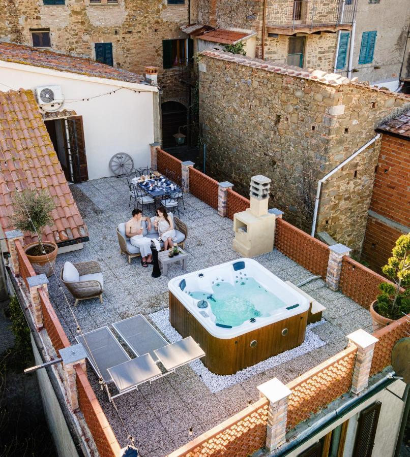 Agri Apartment La Terrazza La Ripadoro Chianni Luaran gambar
